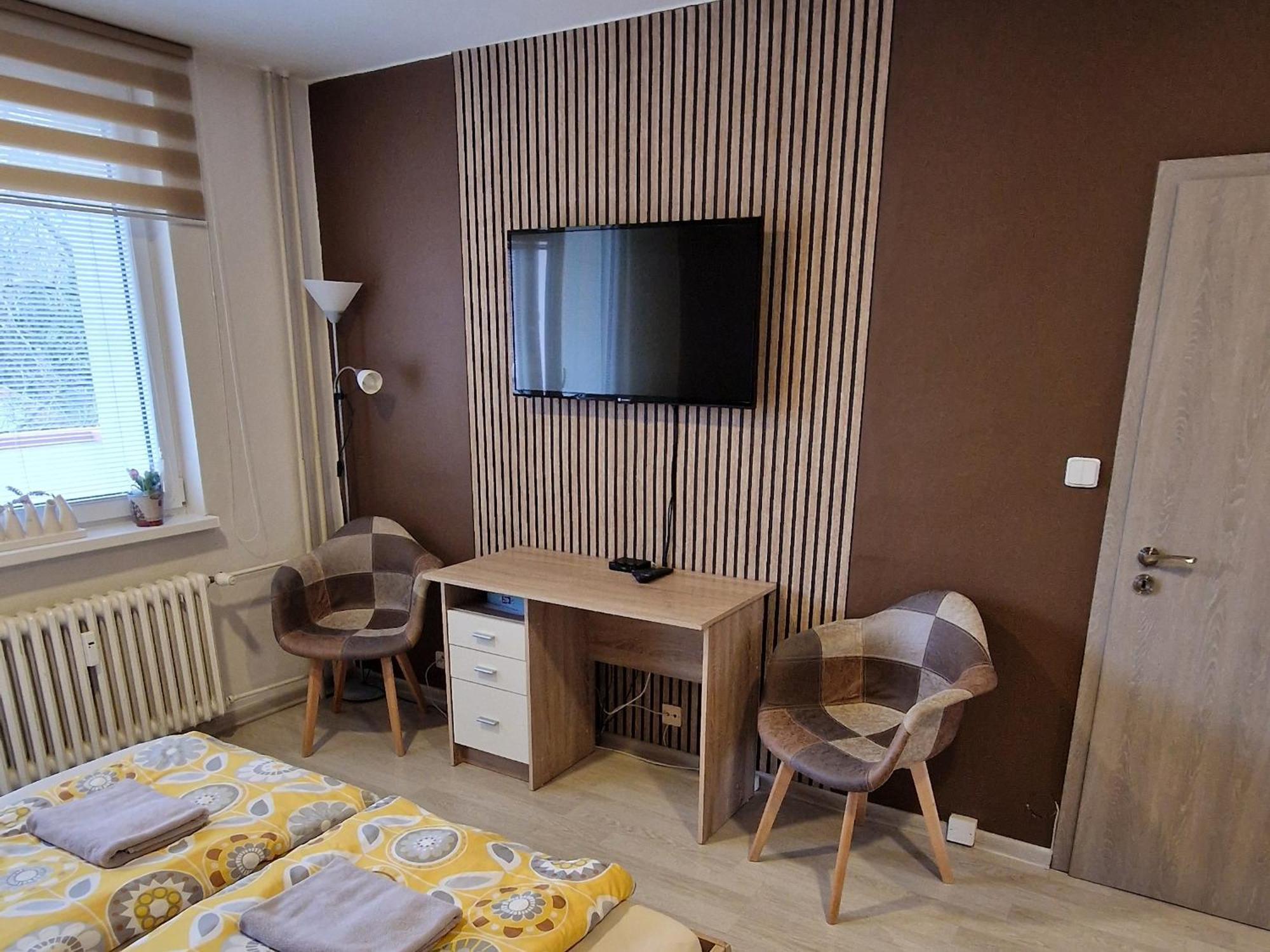 Apartman Valentina Apartment Zlín Екстериор снимка