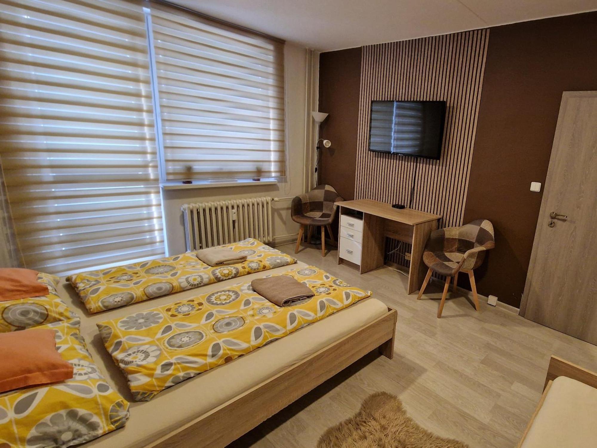 Apartman Valentina Apartment Zlín Екстериор снимка